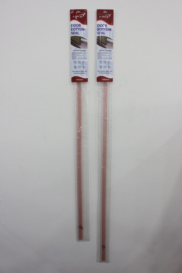 DOOR SEAL (TRANSPARENT)-915MM - Image 3